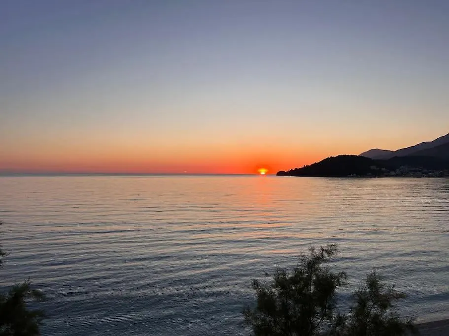 Potam'Sea Bliss 32 - Beach Front, Sun Beds & Parking Himare 0*,